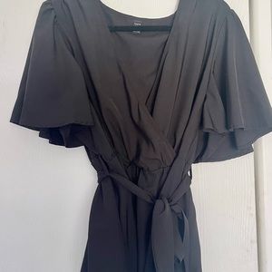 butterfly sleeve peplum belted blouse